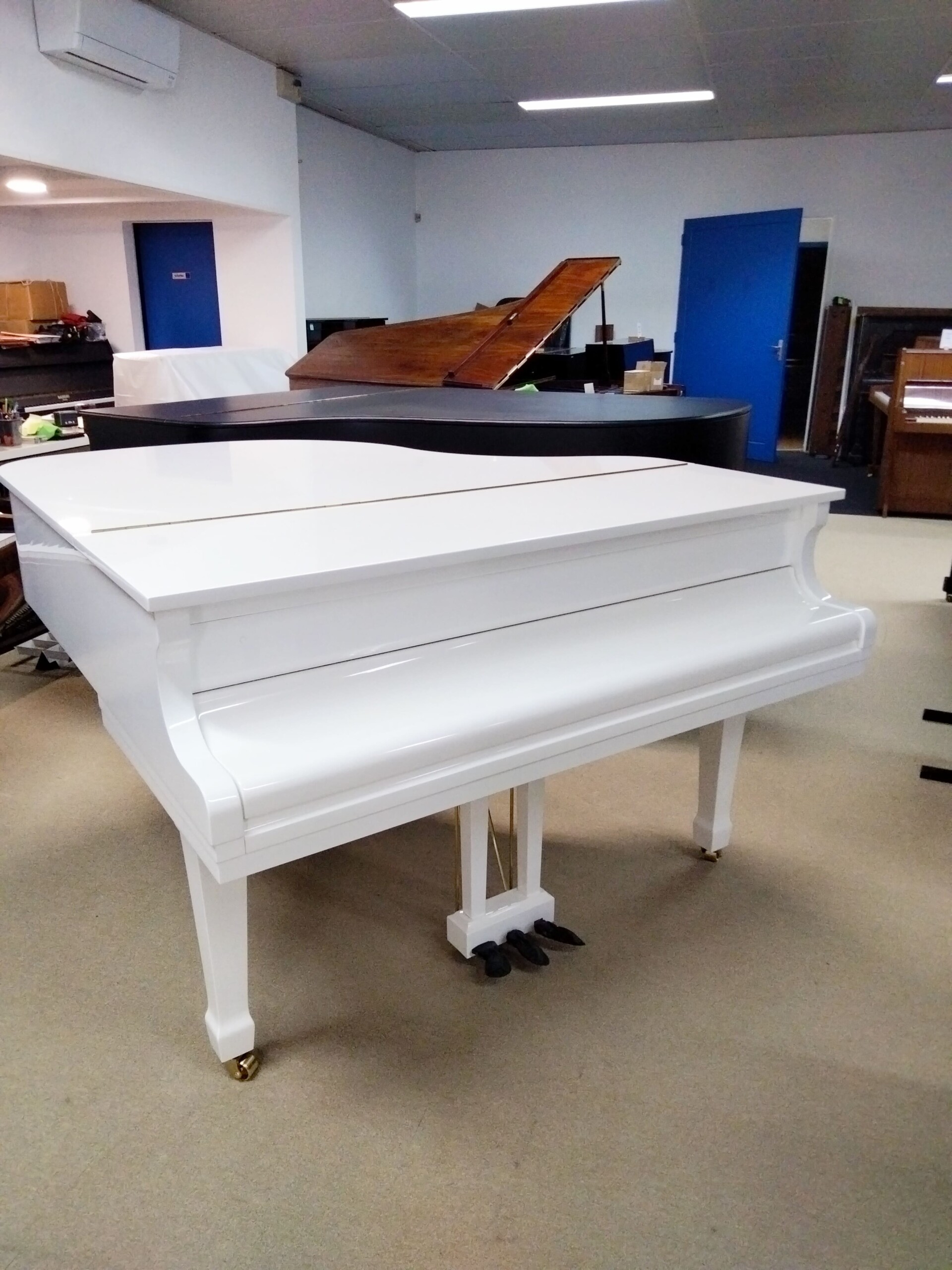 PIANO A QUEUE IRMLER GP 160 BLANC – Image 3