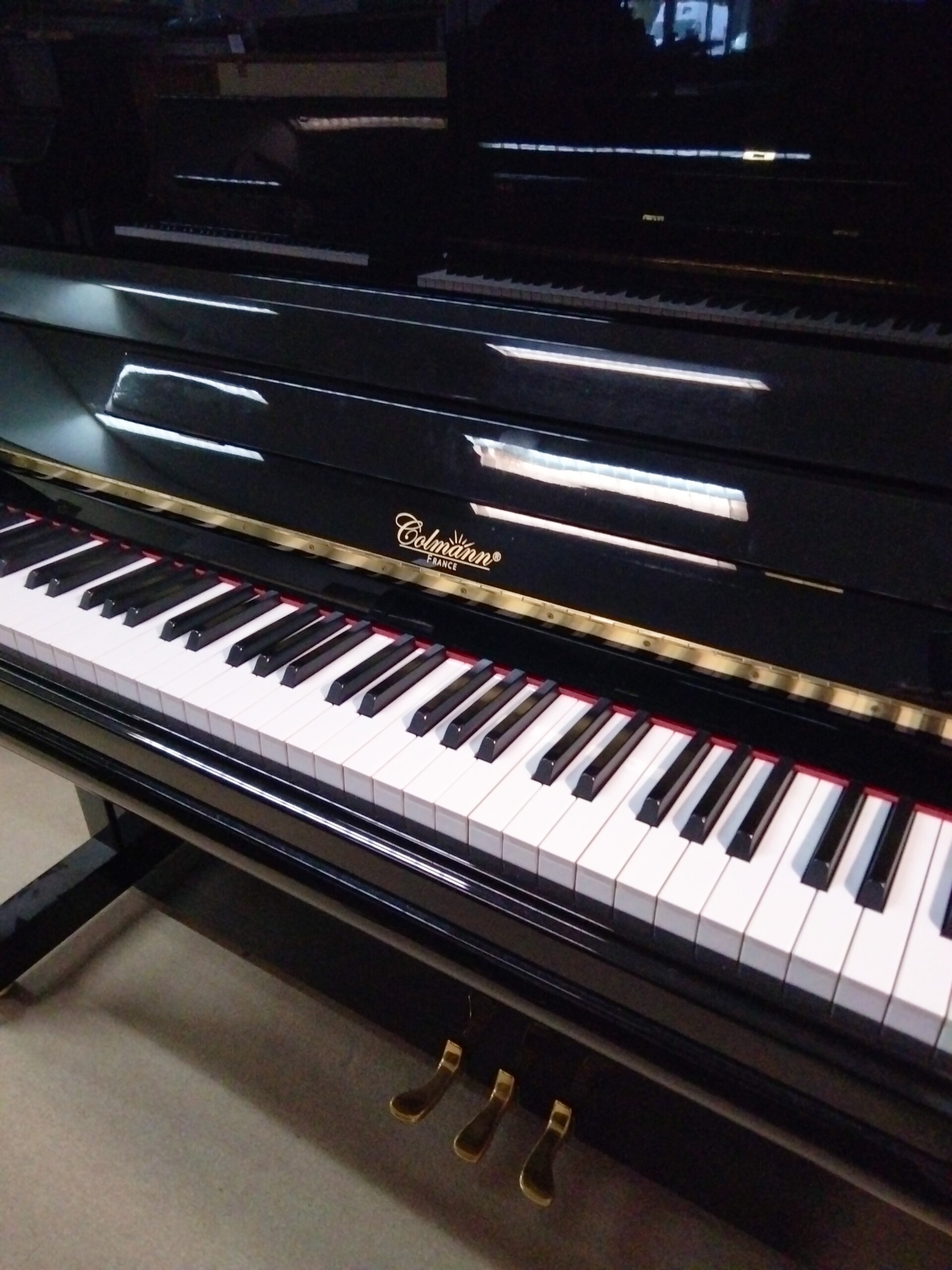 PIANO DROIT COLMANN UP 125 NOIR - Occasion - Location 40 €/mois – Image 2